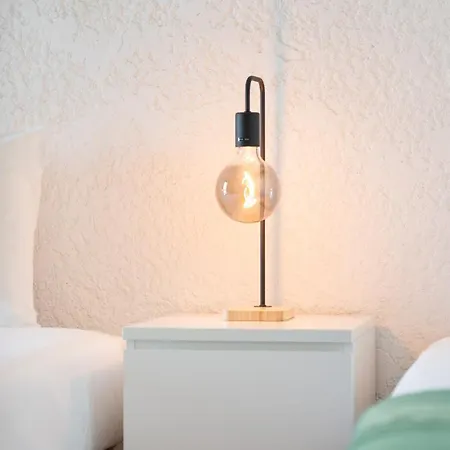 Apartment Comfy 2 Bdr W/ Balcony By Lovelystay